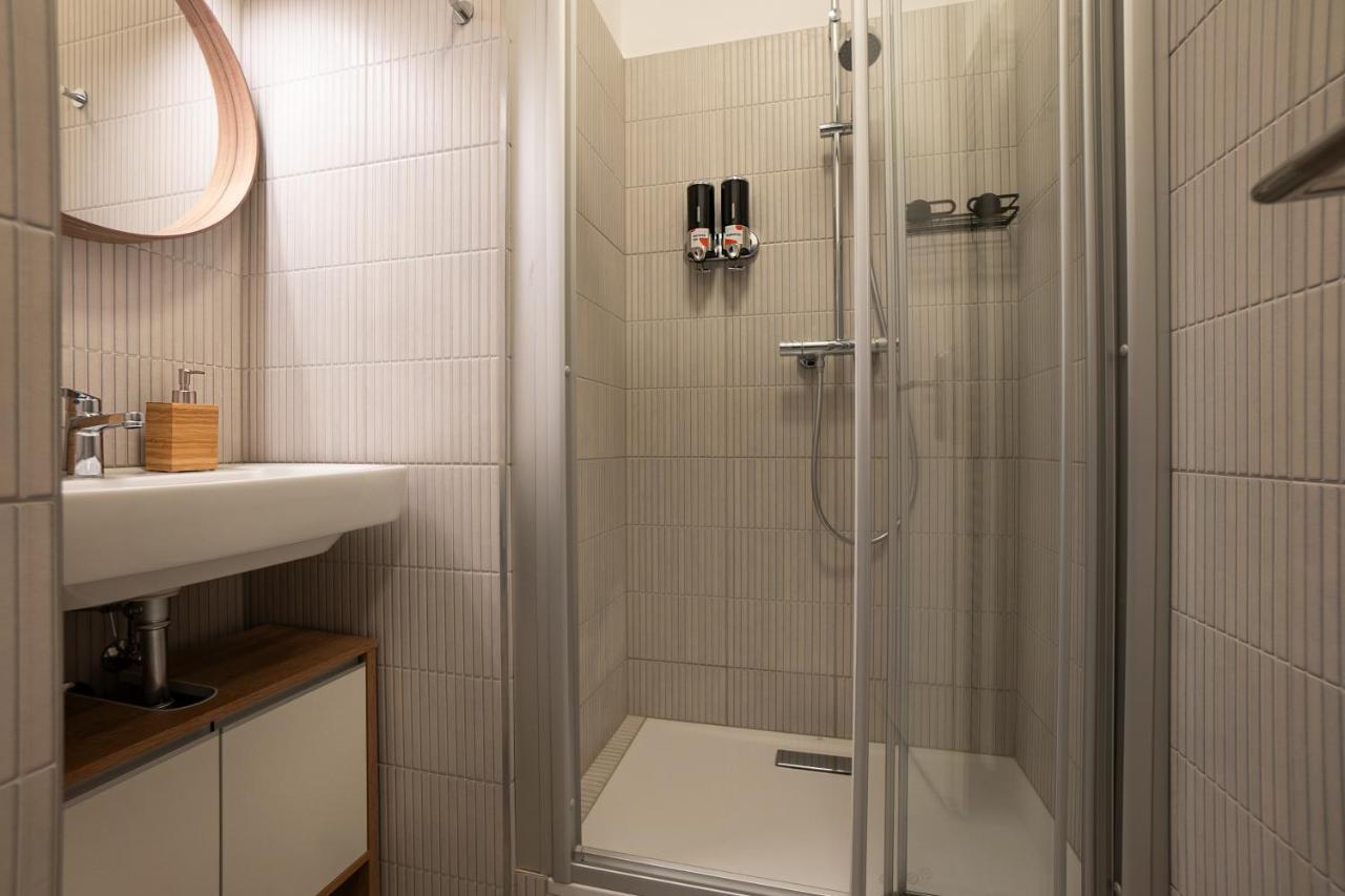 2-Rooms Apartment 10 Min Away From City Center Bécs Kültér fotó