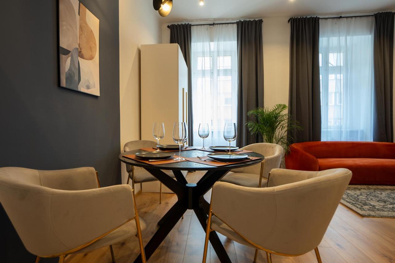 2-Rooms Apartment 10 Min Away From City Center Bécs Kültér fotó